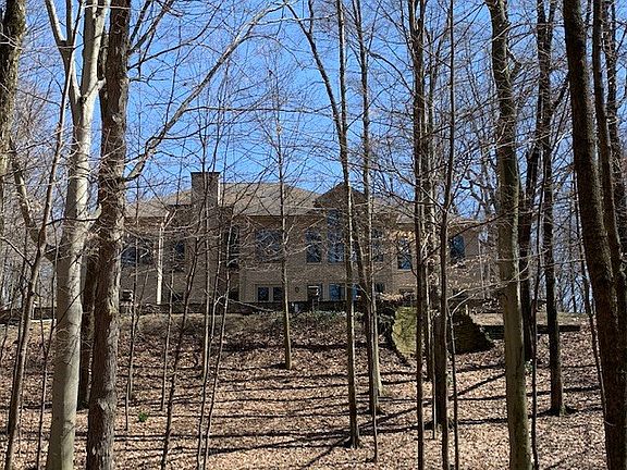 3rd image of 696 County Road 1302