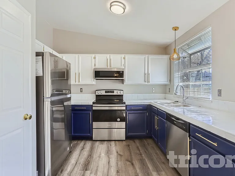 17662 Ponderosa Ave — Photo 6
