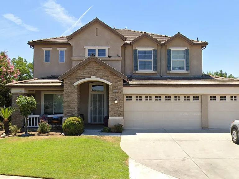 2862 Pico Ave — Photo 1