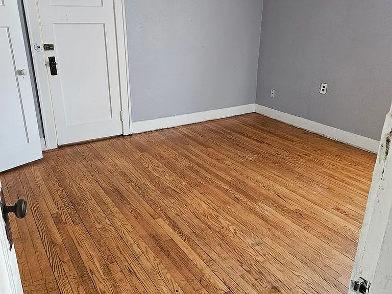 3420 N Vel R Phillips Ave — Photo 9