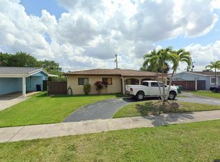 9260 SW 12th St, Miami, FL 33174