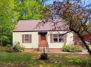 913 Roosevelt Trl, Windham, ME 04062