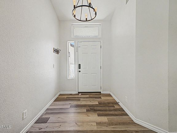 4th image of 6044 E GLENCOVE Street