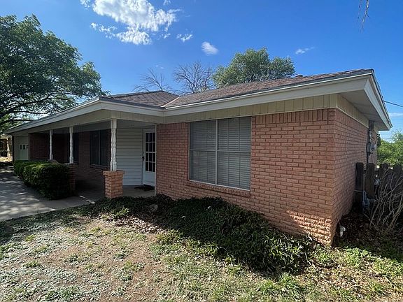 4th image of 316 Kennedy Dr