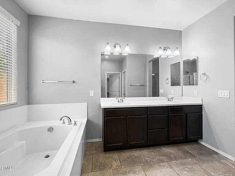 22498 S 224th Pl — Photo 19