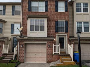 92 Sara Ln, Hanover, PA 17331