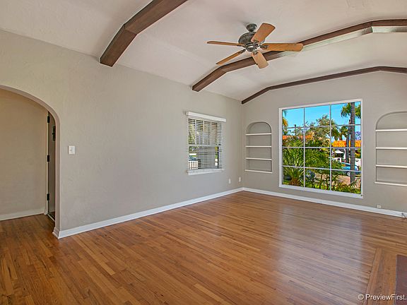 4th image of 5118 Marlborough Dr