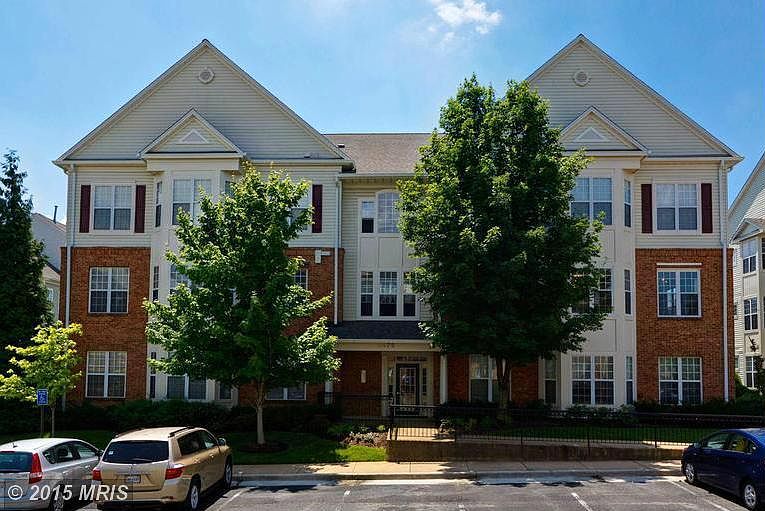 1st image of 6475 Cheyenne Dr Unit 204