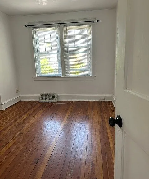 322 E Front St — Photo 3