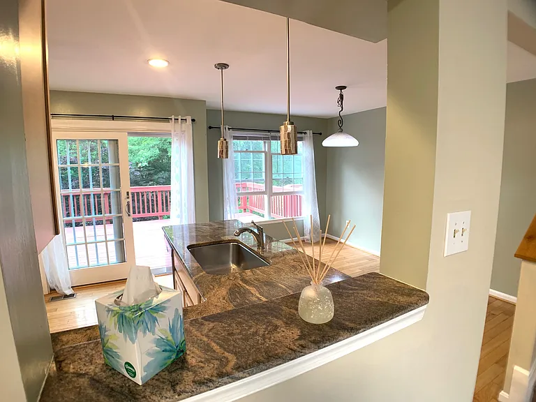 8684 Manahan Dr — Photo 9
