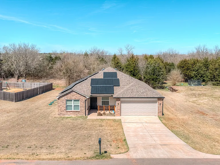 5692 Bent Creek Rd — Photo 3