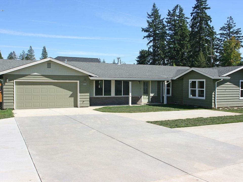 1st image of 102 NE Atlantic Pl