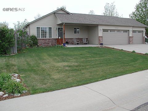 1st image of 1243 Teakwood Ct