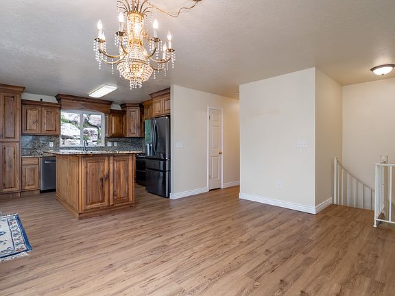 5th image of 6368 S Bybee Dr