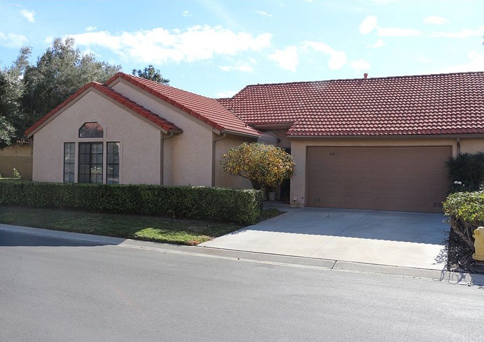 1st image of 19941 Avenue Of The Oaks