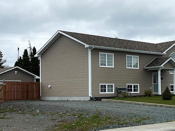 3rd image of 64 Bondar Street