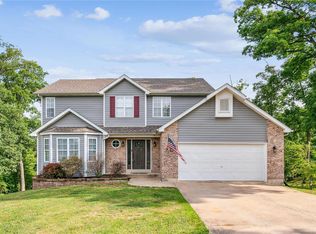 6 Buckhorn Ct, Warrenton, MO 63383