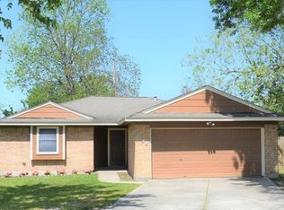 3228 Hemlock Cir, Dickinson, TX 77539