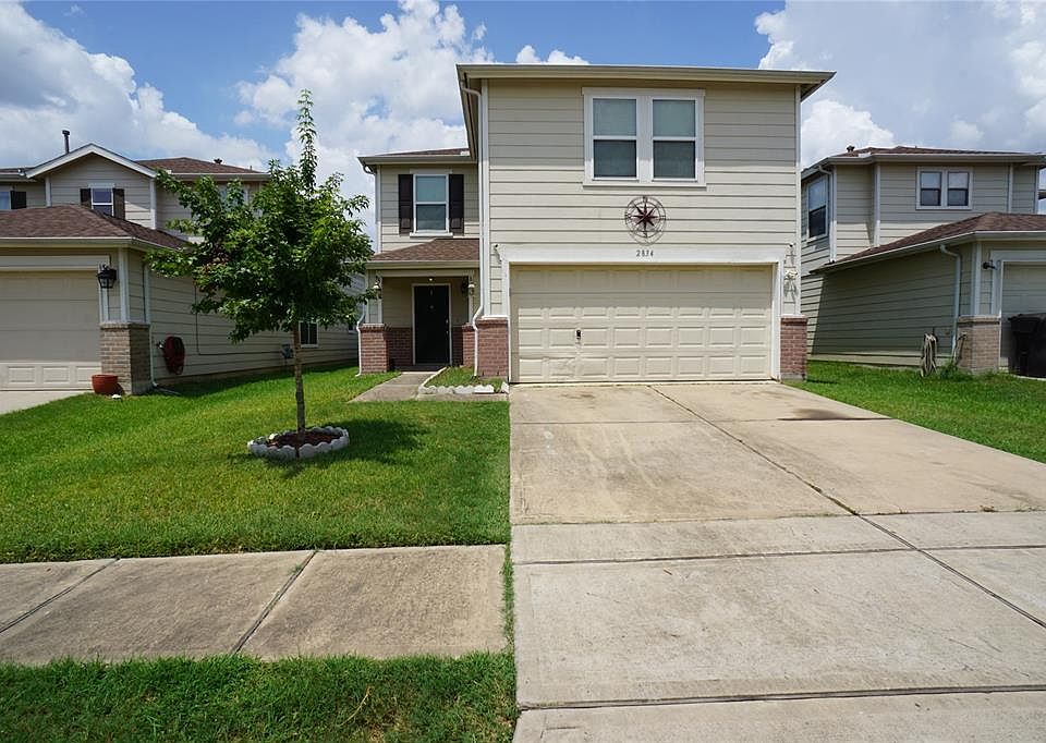 1st image of 2834 Oriole Wood Ct