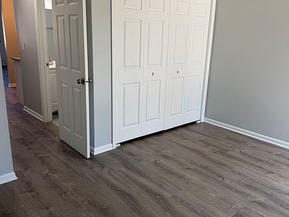 3rd image of 1012 Bratton Ave #8