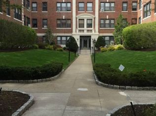 141 Englewood Ave APT 2, Brighton, MA 02135