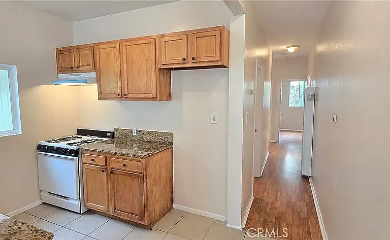 1060 Cherry Ave #A — Photo 6