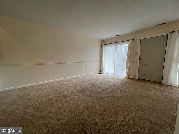 5th image of 3825 El Camino Pl #15