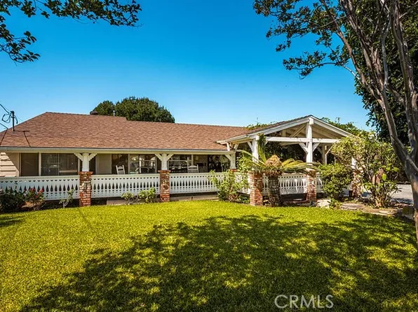 2713 W Huckleberry Rd, Santa Ana, CA 92706