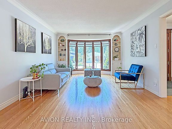 4th image of 1413 Harmsworth Sq