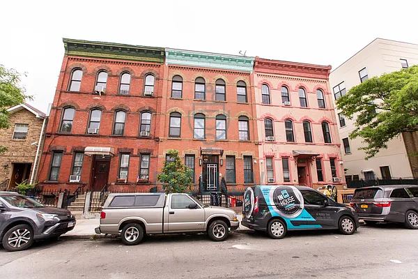 Rented by null | media 31