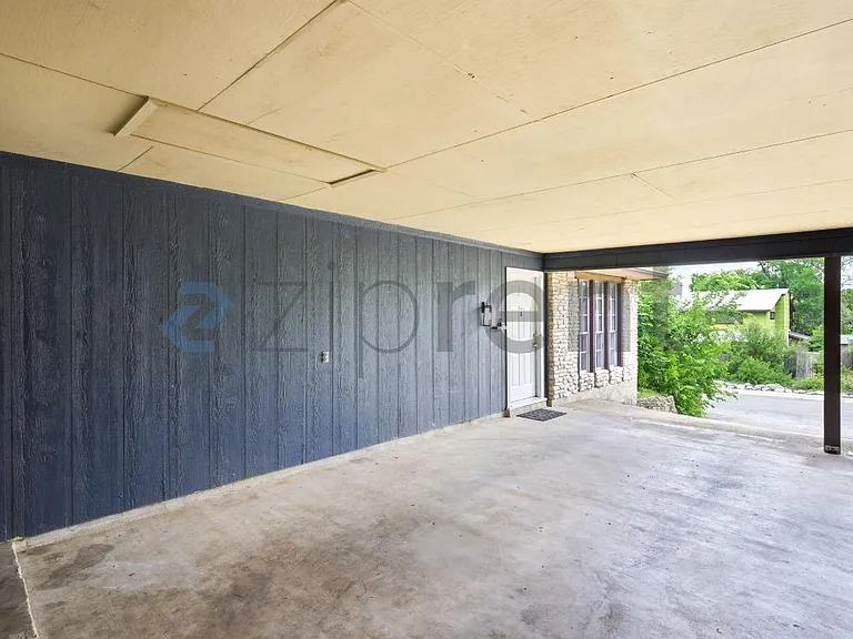 5400 Lishill Cv #A — Photo 32
