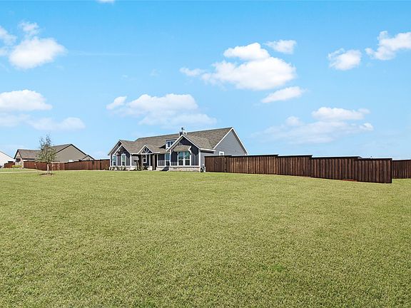 3rd image of 1154 County Road 138 #Oak