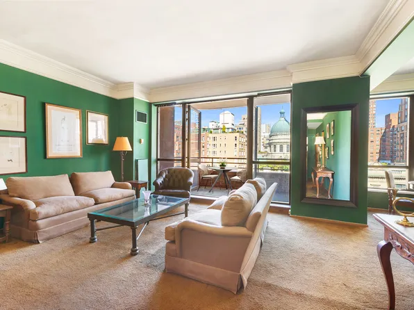 157 East 74th Street image 2 of 8