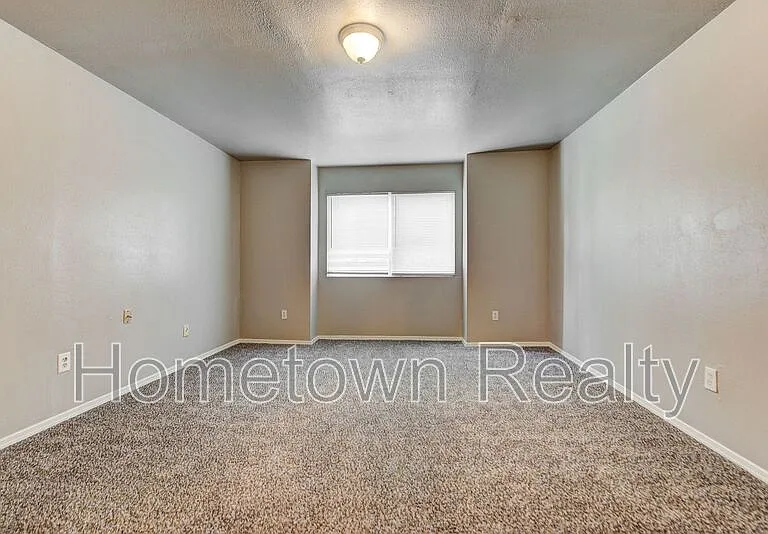 312 NW 118th St — Photo 20