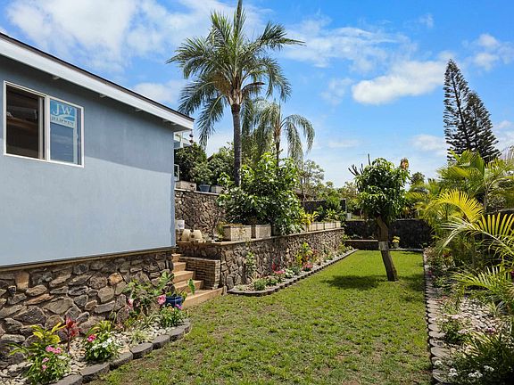4th image of 2760 Puu Hoolai St