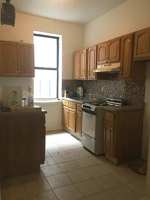 Rented by CITY DWELLERS LLC | media 3