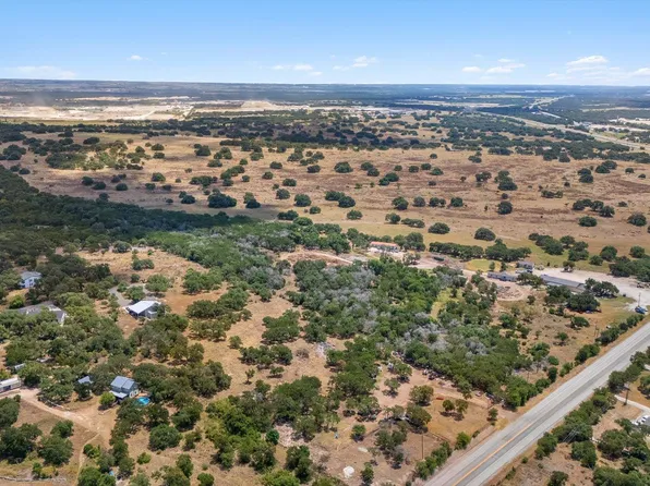 7400 Old 195, Florence, TX 76527