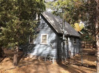 32896 Chipmunk Ln, Arrowbear Lake, CA 92382
