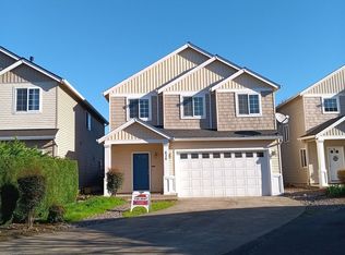 636 Jasmine Cir, Independence, OR 97351