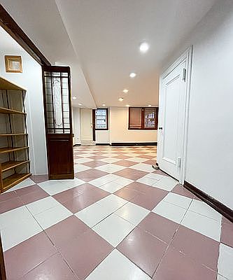 5th image of 31-71 30th St #A