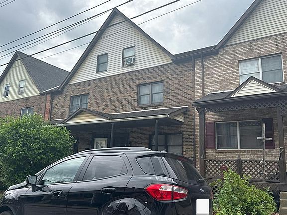 2nd image of 413 Agatha St
