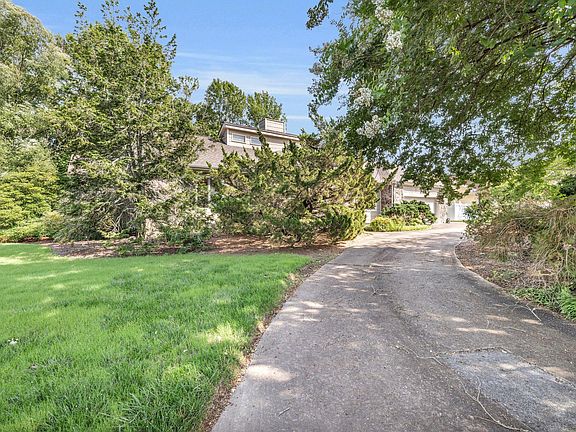 4th image of 6204 N Innisbrook Dr