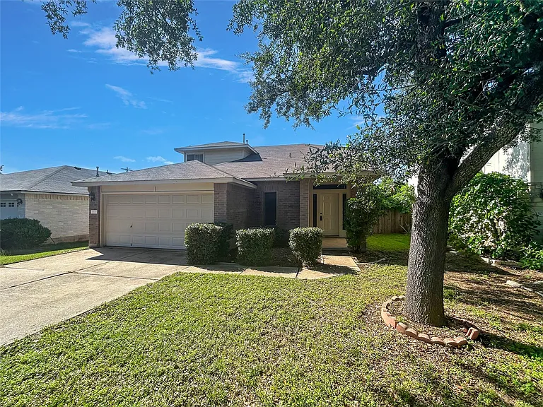 1503 Catalina Dr — Photo 3