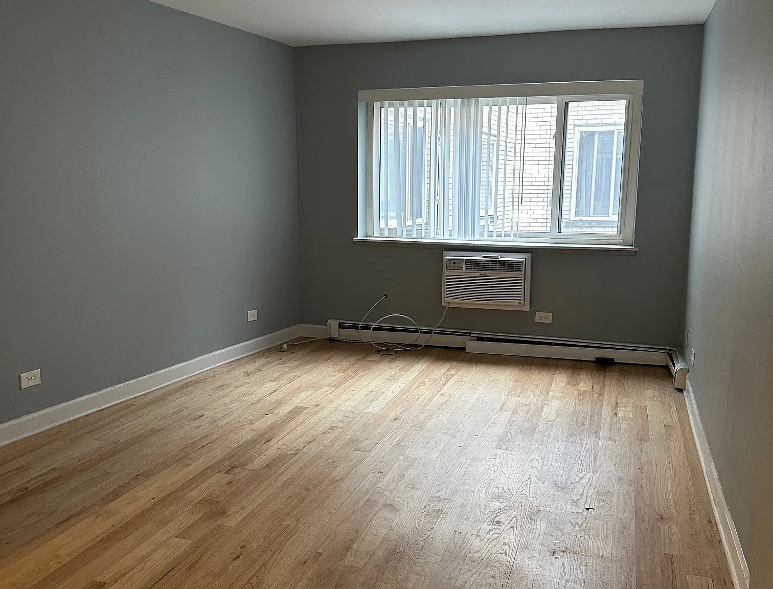 Studio, 400 sqft, $1,500 — Photo 4