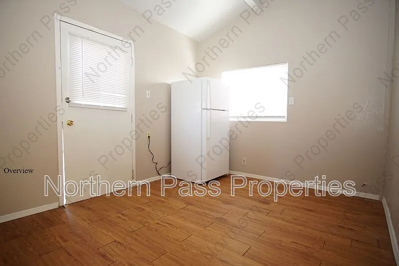 Studio, 1.0 bath, 432 sqft, $645 — Photo 3