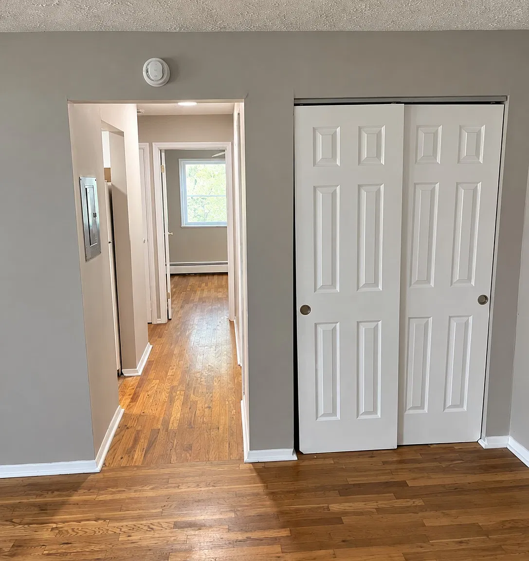 1668 Glen Parker Ave — Photo 3