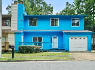 1016 N Oaks Ln, N Little Rock, AR 72118