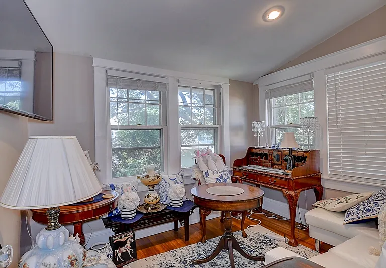 511 Rhode Island Ave — Photo 24