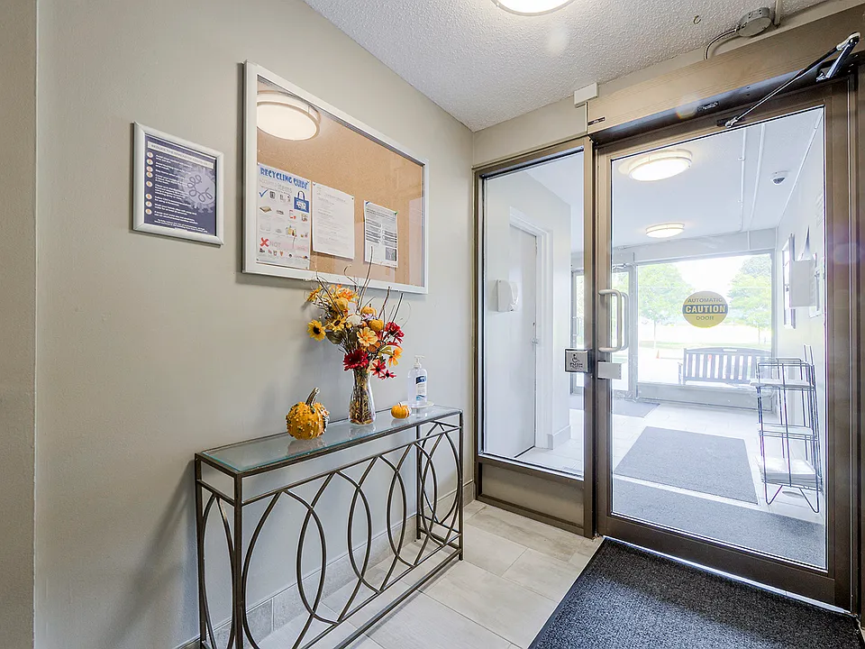 50 2nd Ave