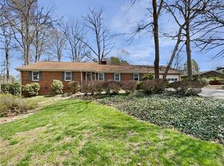 5205 Vickrey Chapel Rd, Jamestown, NC 27282